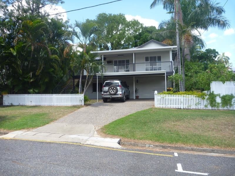 4 Marris Street, The Range QLD 4700